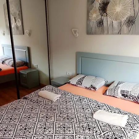 아파트 жк семицвіт центр